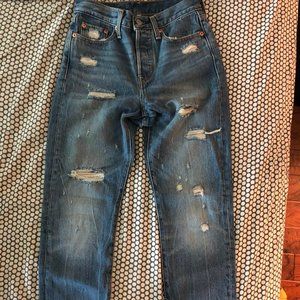 Levi's High Waist Size 24